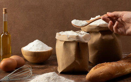 خرید خمیر مایه و خرید انواع خمیر مایه به جهت استفاده در نانوایی‌ها، نان فانتزی‌ها و قنادی‌ها و قیمت خرید انواع خمیر مایه‌ها و خرید اینترنتی خمیر مایه و نحوه خرید خمیر مایه از شرکت پارس کاک و خرید پودر خمیر مایه فوری و خرید خمیر مایه دولتی و خرید عمده خمیر مایه و لیست قیمت انواع خمیر مایه‌های ایرانی و خارجی و تفاوت خمیرمایه خشک و فوری - خرید خمیر مایه، خارجی یا ایرانی