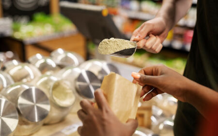 خرید خمیر مایه و خرید انواع خمیر مایه به جهت استفاده در نانوایی‌ها، نان فانتزی‌ها و قنادی‌ها و قیمت خرید انواع خمیر مایه‌ها و خرید اینترنتی خمیر مایه و نحوه خرید خمیر مایه از شرکت پارس کاک و خرید پودر خمیر مایه فوری و خرید خمیر مایه دولتی و خرید عمده خمیر مایه و لیست قیمت انواع خمیر مایه‌های ایرانی و خارجی و تفاوت خمیرمایه خشک و فوری - نکات طلایی در خرید و سفارش خمیر مایه